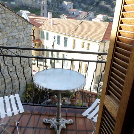 Appartement De Charme Entre Mer Et Montagne Sollacaro Εξωτερικό φωτογραφία